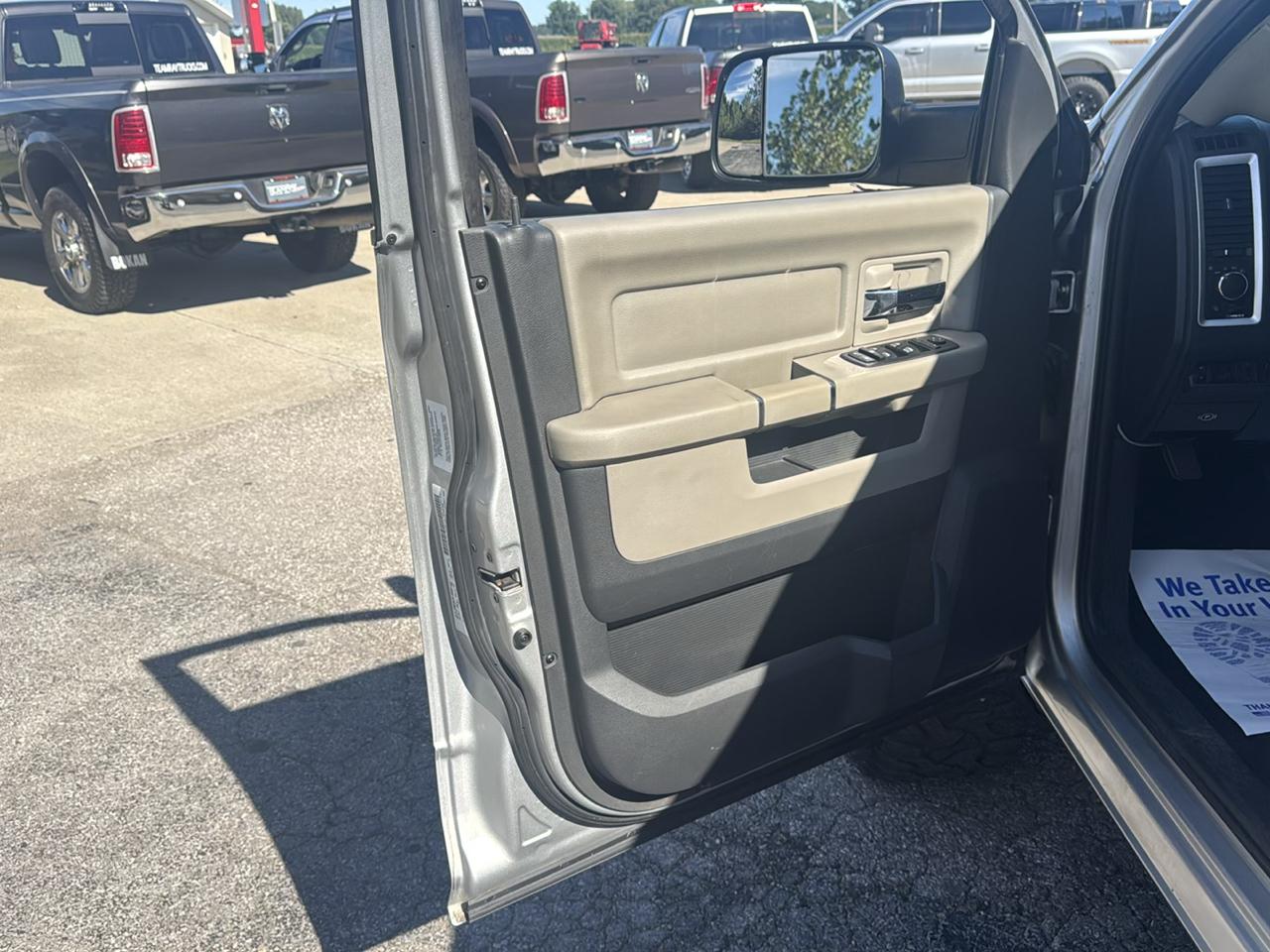 RAM 2500 4WD Crew Cab 149" SLT 2011