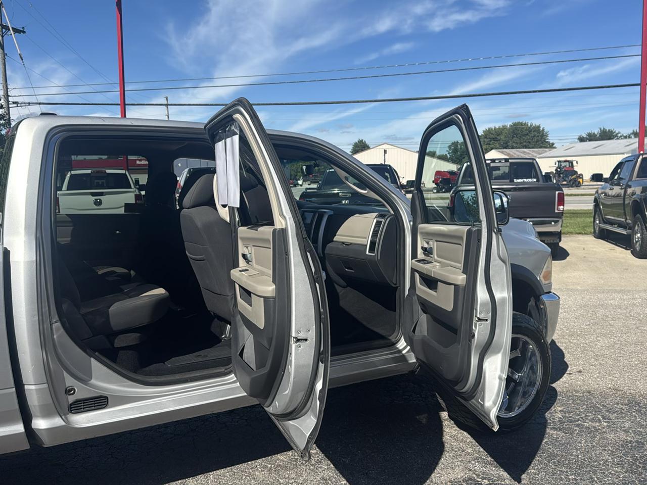 RAM 2500 4WD Crew Cab 149" SLT 2011