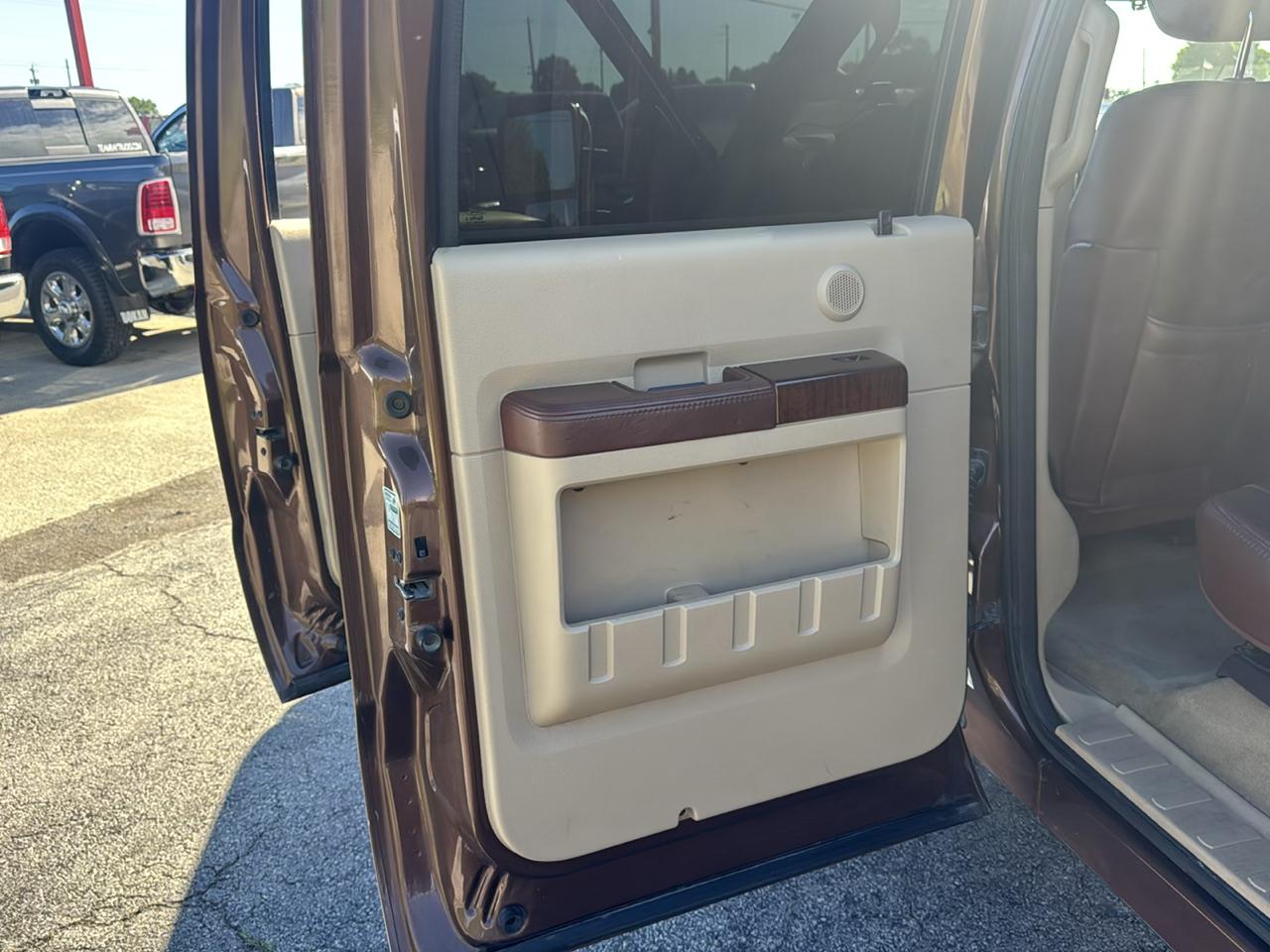 Ford Super Duty F-250 SRW 4WD Crew Cab 156" King Ranch 2012