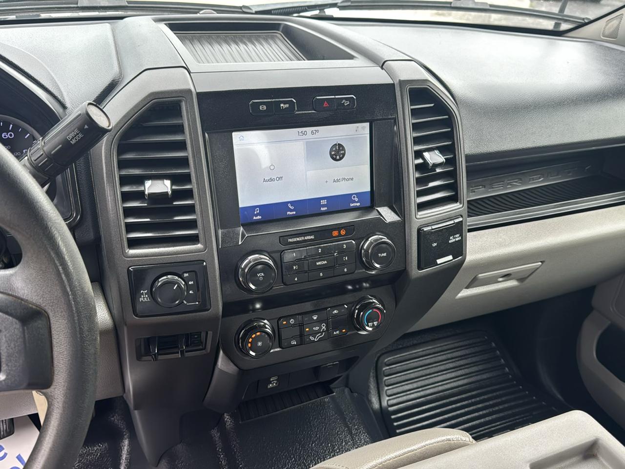 Ford Super Duty F-250 SRW XL 4WD Crew Cab 8' Box 2022