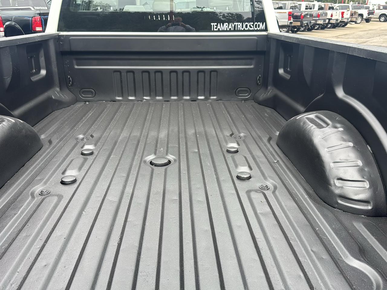 Ford Super Duty F-250 SRW XL 4WD Crew Cab 8' Box 2022