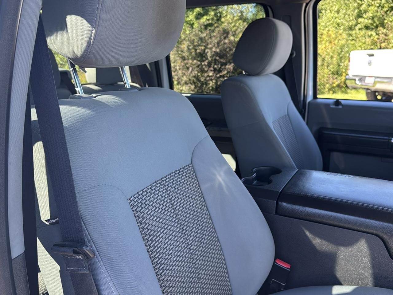 Ford Super Duty F-450 DRW 4WD Crew Cab 172" XLT 2013