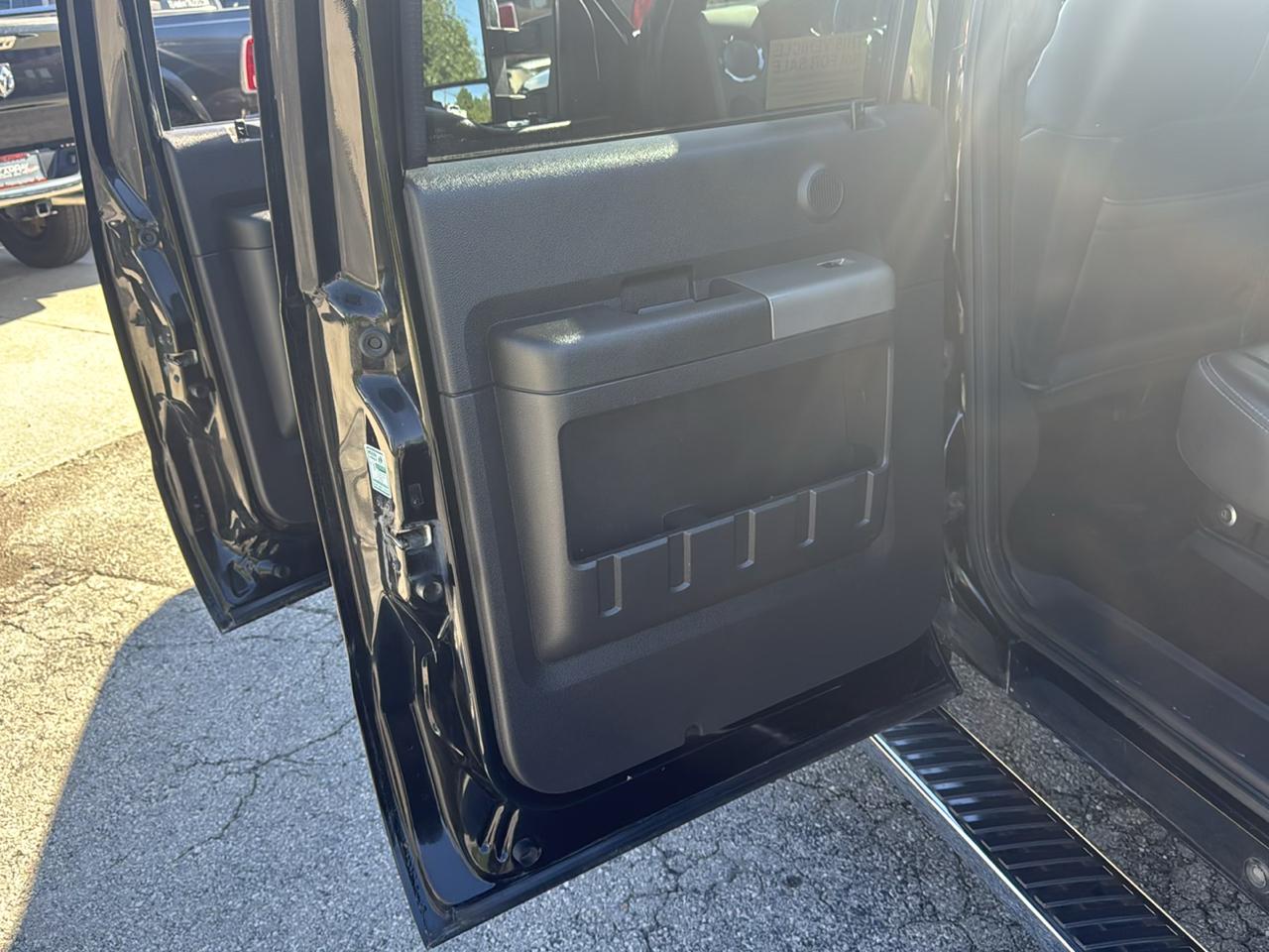 Ford Super Duty F-250 SRW 4WD Crew Cab 172" Lariat 2011