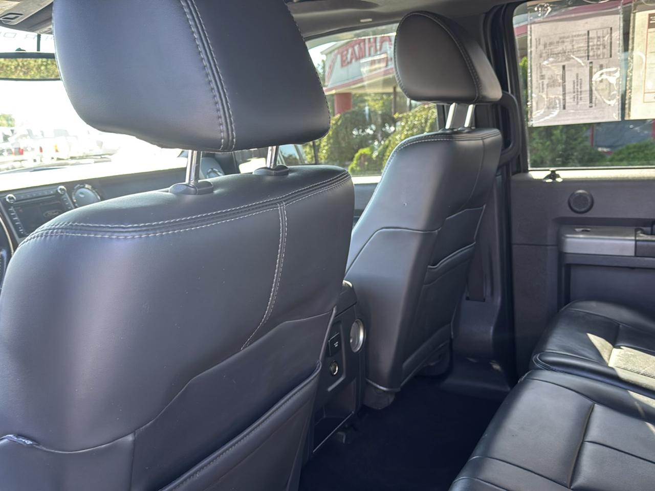 Ford Super Duty F-250 SRW 4WD Crew Cab 172" Lariat 2011