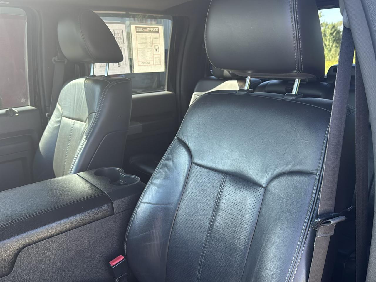 Ford Super Duty F-250 SRW 4WD Crew Cab 172" Lariat 2011