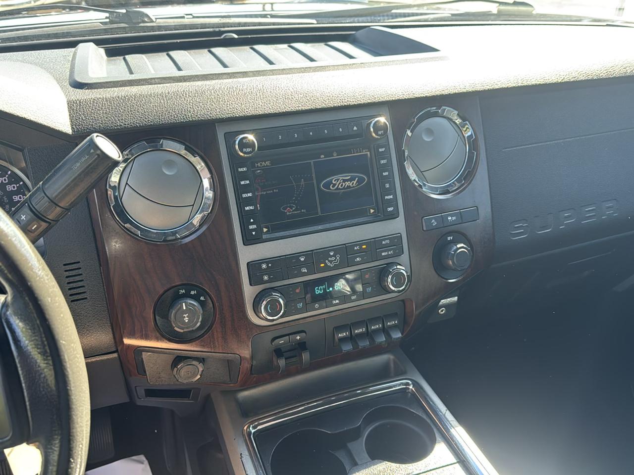 Ford Super Duty F-250 SRW 4WD Crew Cab 172" Lariat 2011