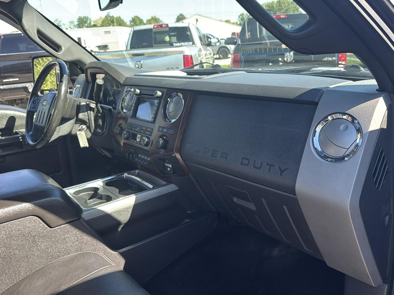 Ford Super Duty F-250 SRW 4WD Crew Cab 172" Lariat 2011