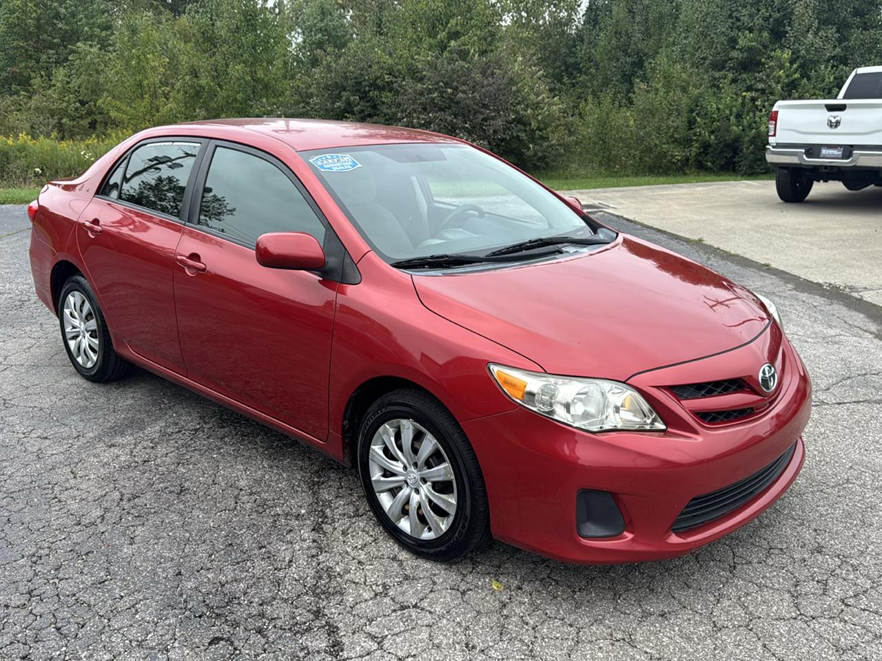 Toyota Corolla 4dr Sdn Auto LE (Natl) 2012