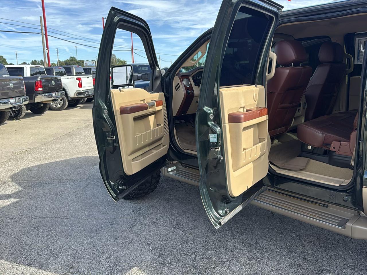 Ford Super Duty F-250 SRW 4WD Crew Cab 172" King Ranch 2013