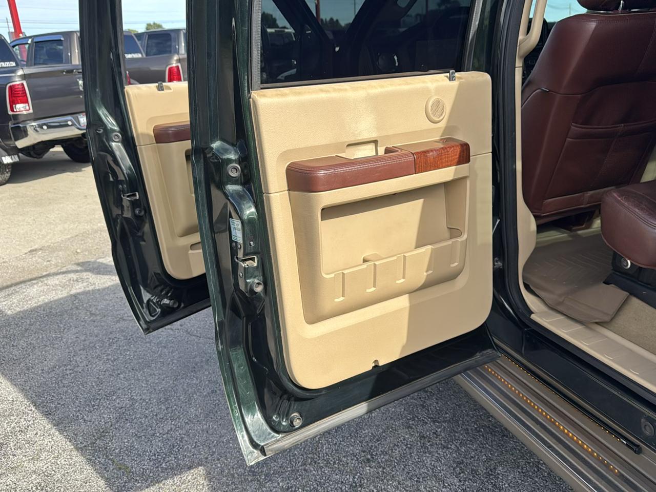 Ford Super Duty F-250 SRW 4WD Crew Cab 172" King Ranch 2013