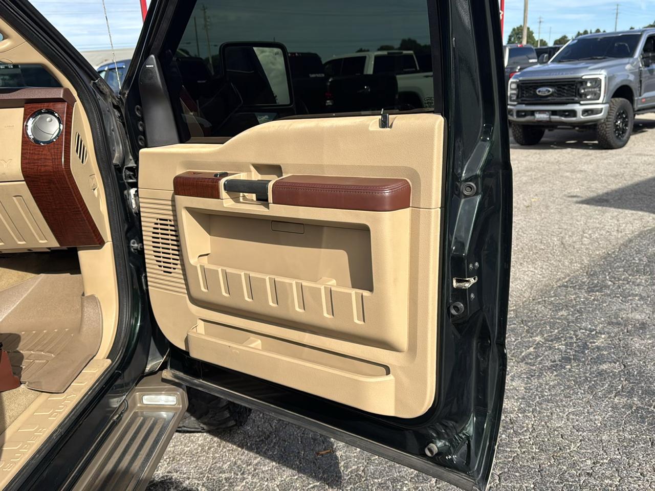 Ford Super Duty F-250 SRW 4WD Crew Cab 172" King Ranch 2013
