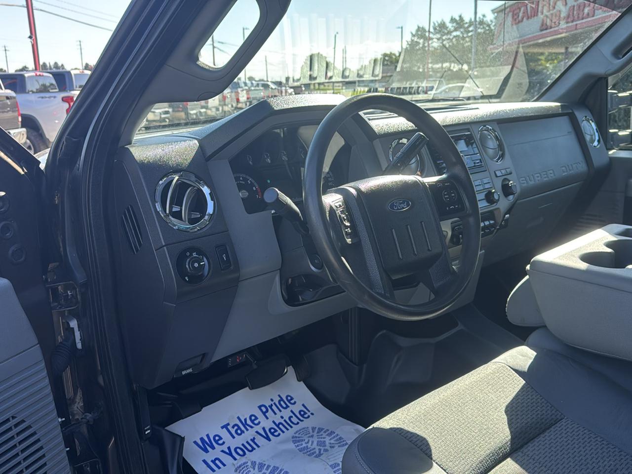 Ford Super Duty F-250 SRW 4WD Crew Cab 156" XLT 2016