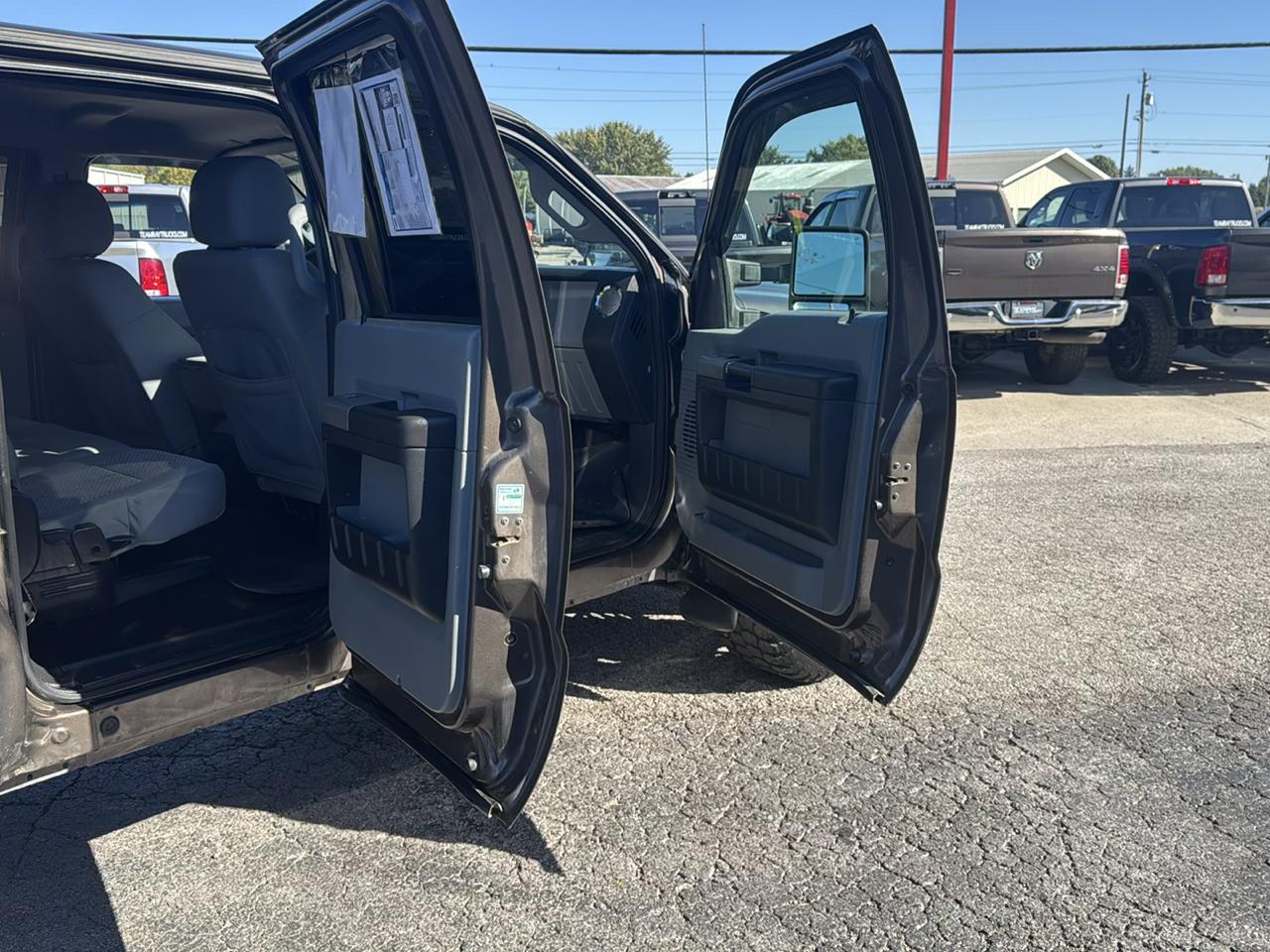 Ford Super Duty F-250 SRW 4WD Crew Cab 156" XLT 2016