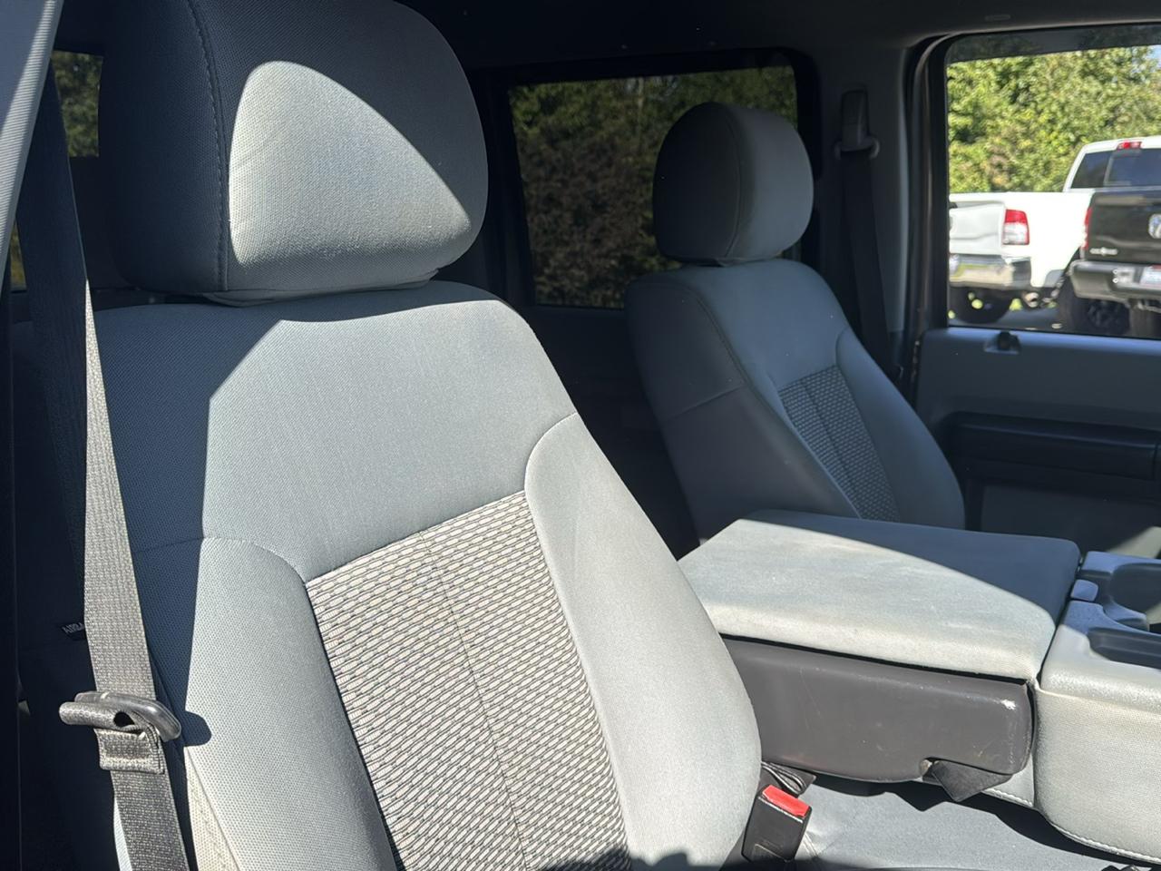 Ford Super Duty F-250 SRW 4WD Crew Cab 156" XLT 2016