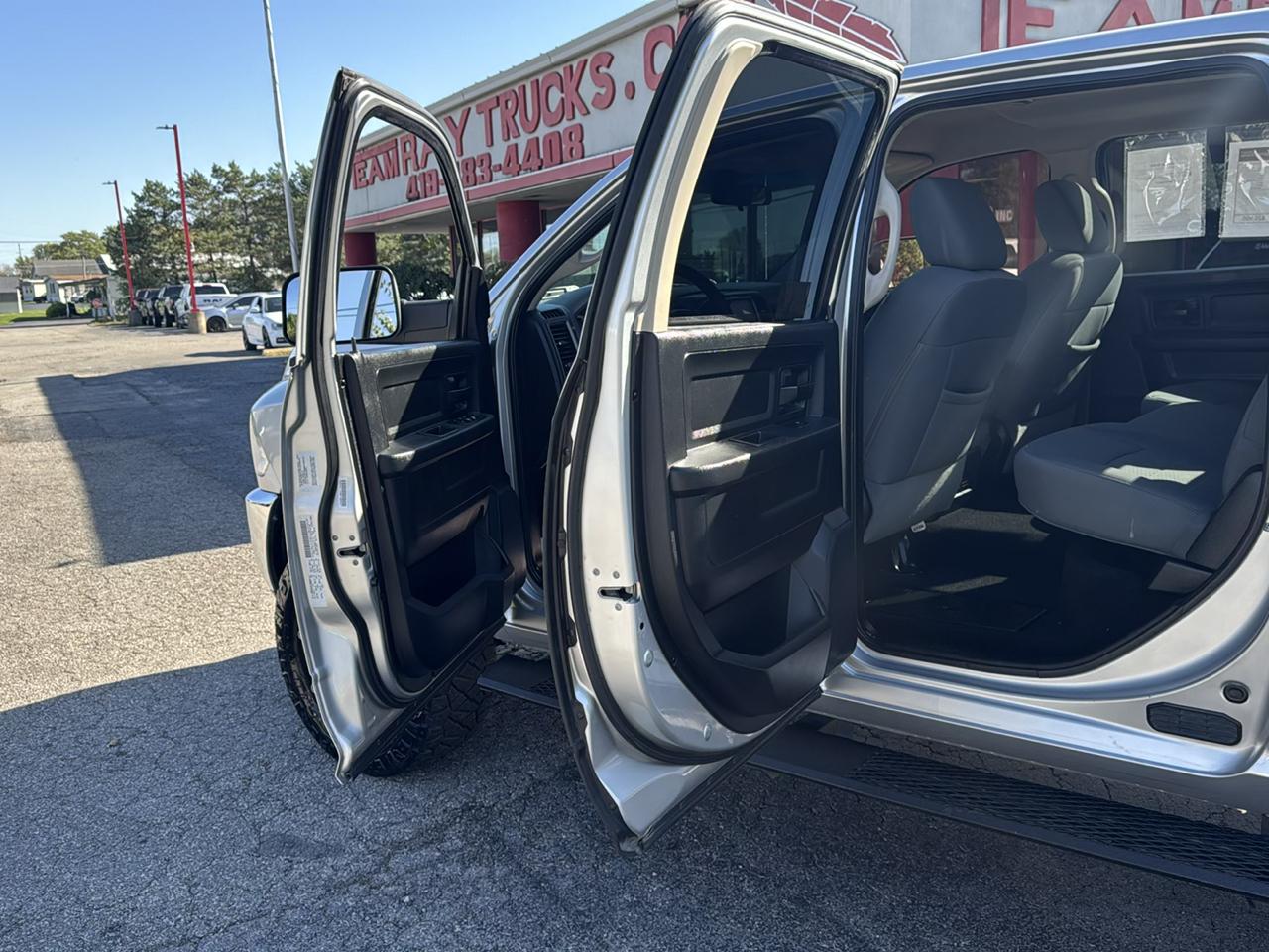 RAM 2500 4WD Crew Cab 169" Tradesman 2013