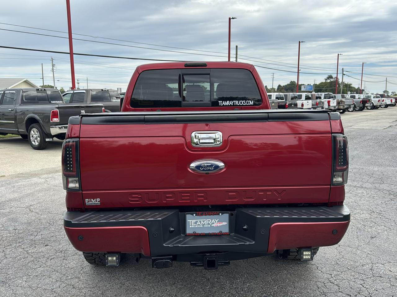 Ford Super Duty F-350 SRW 4WD Crew Cab 156" Lariat 2016