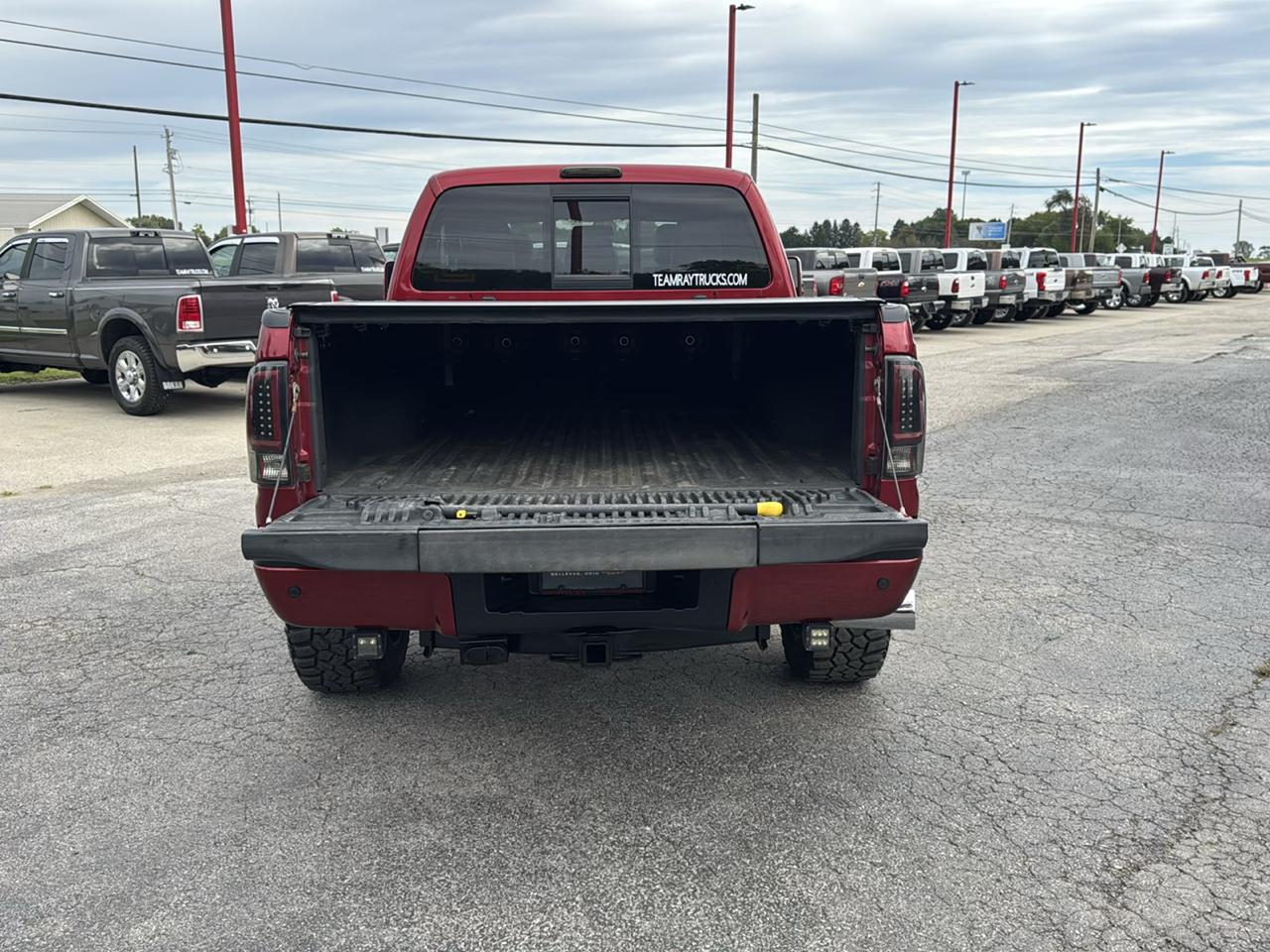 Ford Super Duty F-350 SRW 4WD Crew Cab 156" Lariat 2016
