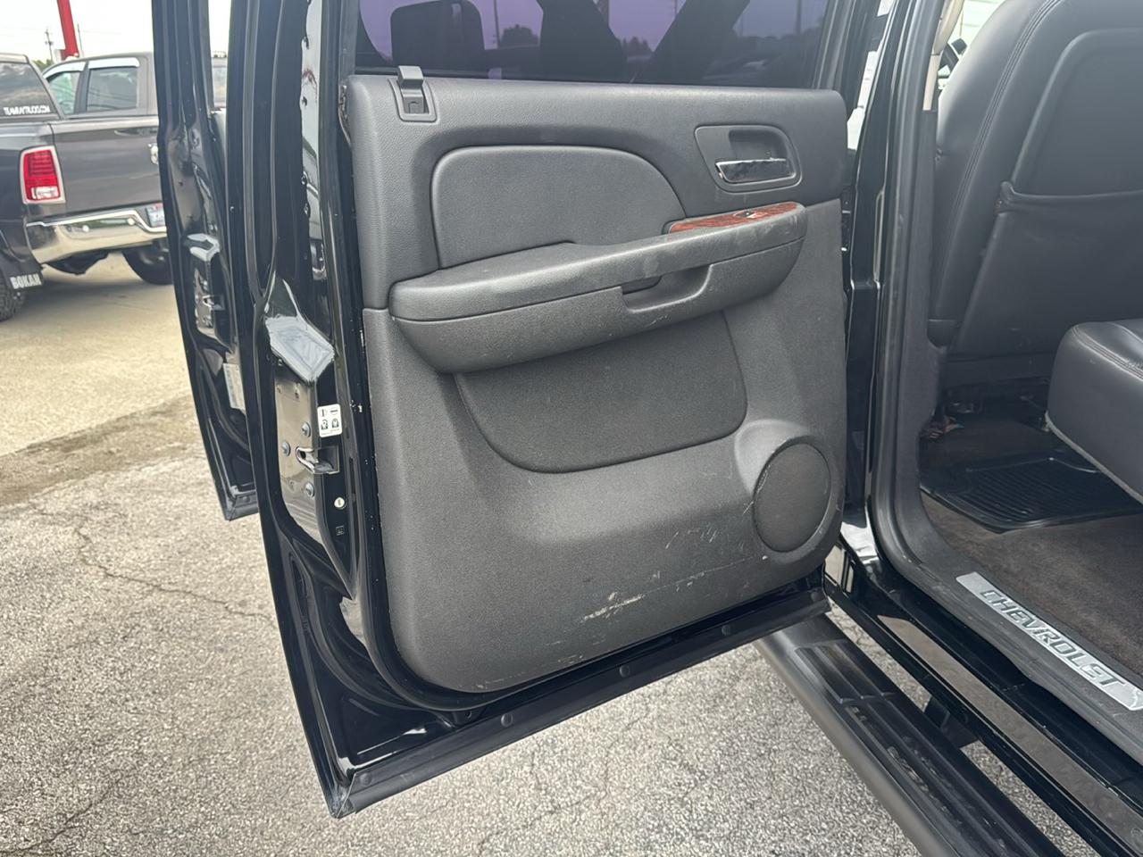 Chevrolet Silverado 1500 4WD Crew Cab 143.5" LTZ 2010