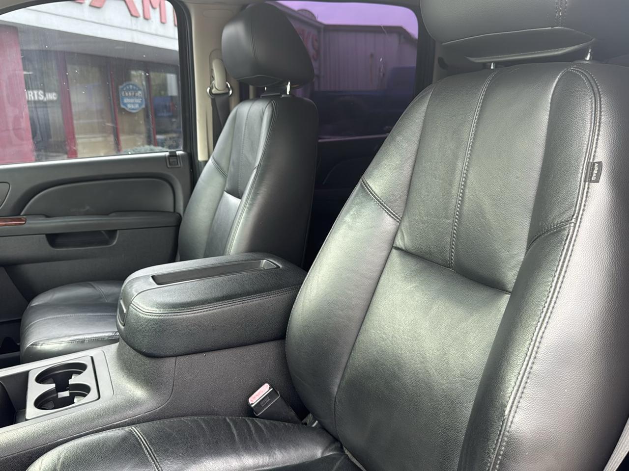 Chevrolet Silverado 1500 4WD Crew Cab 143.5" LTZ 2010