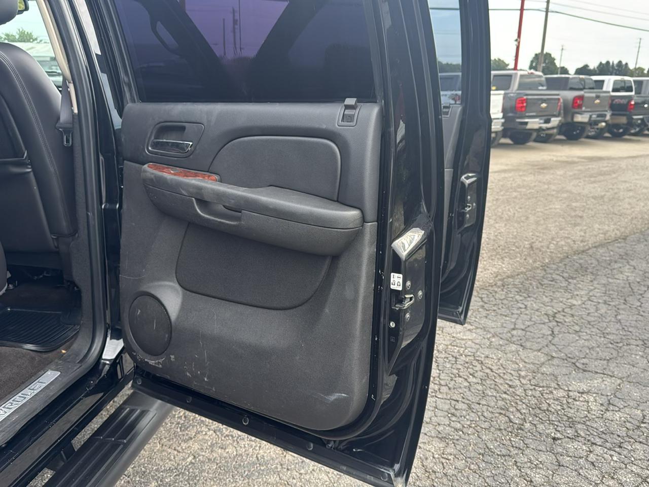 Chevrolet Silverado 1500 4WD Crew Cab 143.5" LTZ 2010