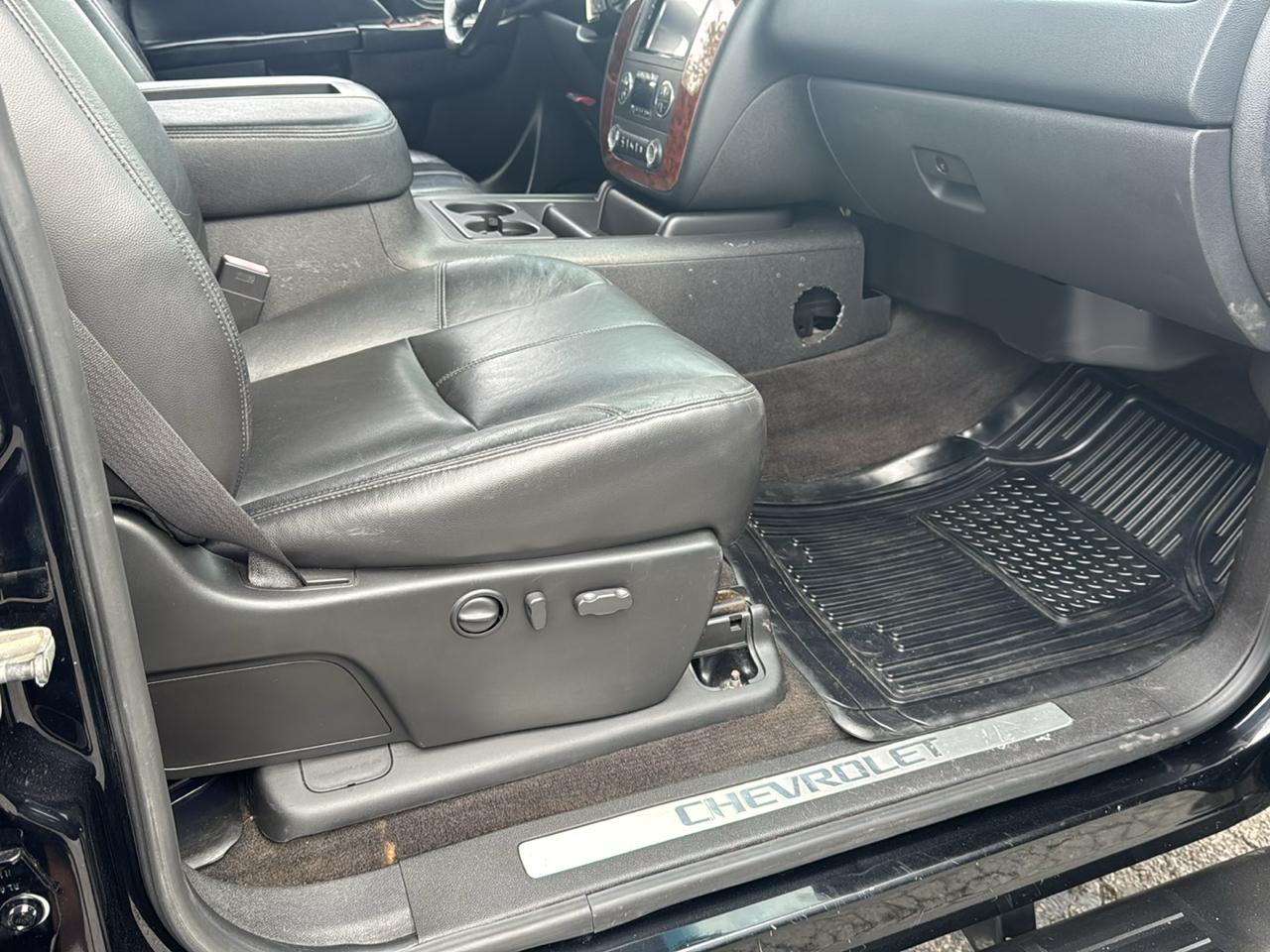 Chevrolet Silverado 1500 4WD Crew Cab 143.5" LTZ 2010