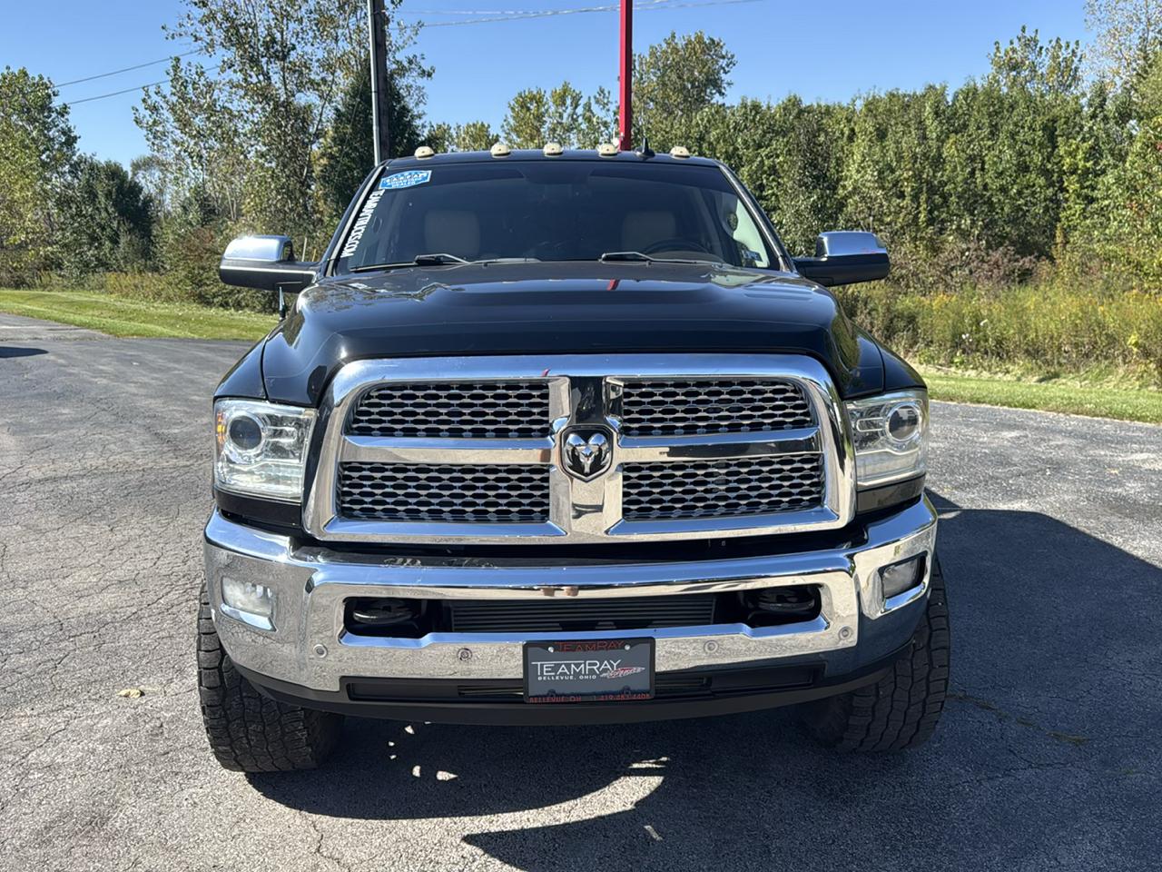 RAM 2500 Laramie 4x4 Mega Cab 6'4" Box 2017