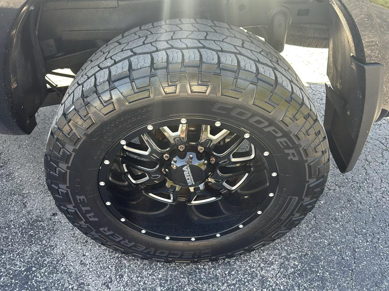 RAM 2500 Laramie 4x4 Mega Cab 6'4" Box 2017