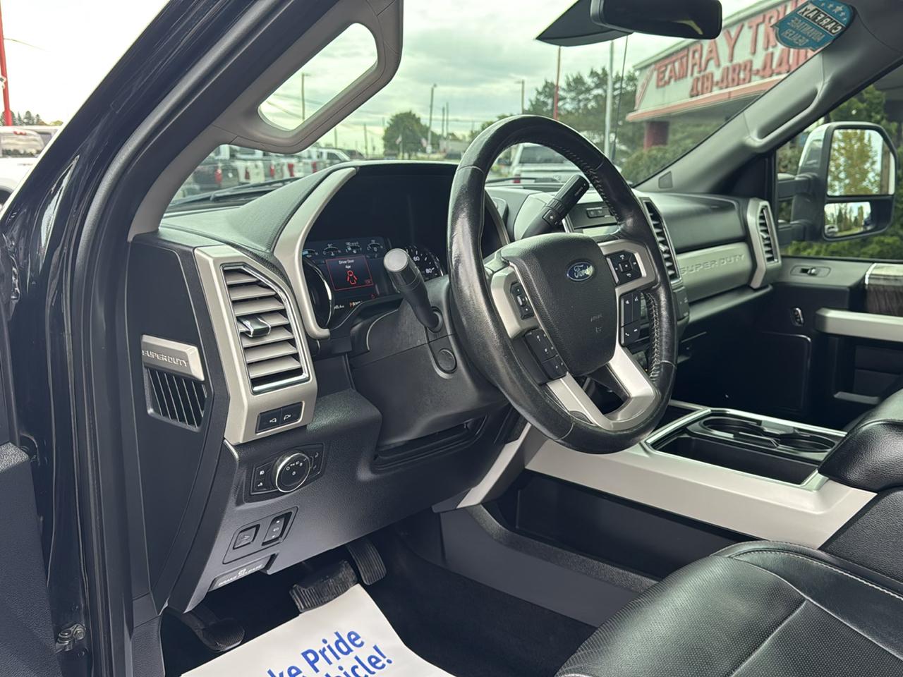 Ford Super Duty F-250 SRW Lariat 4WD Crew Cab 6.75' Box 2017