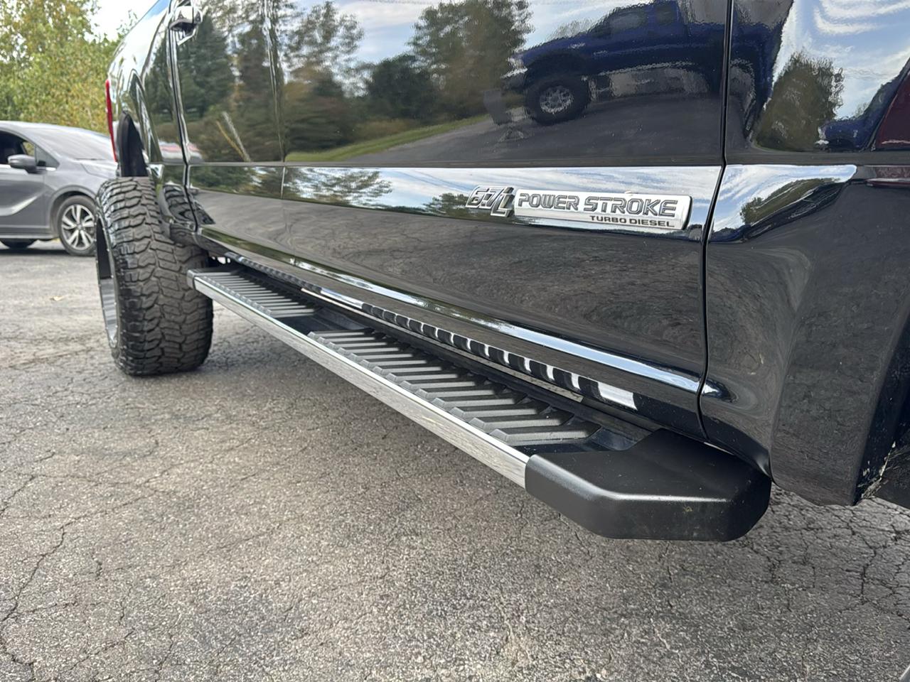 Ford Super Duty F-250 SRW Lariat 4WD Crew Cab 6.75' Box 2017