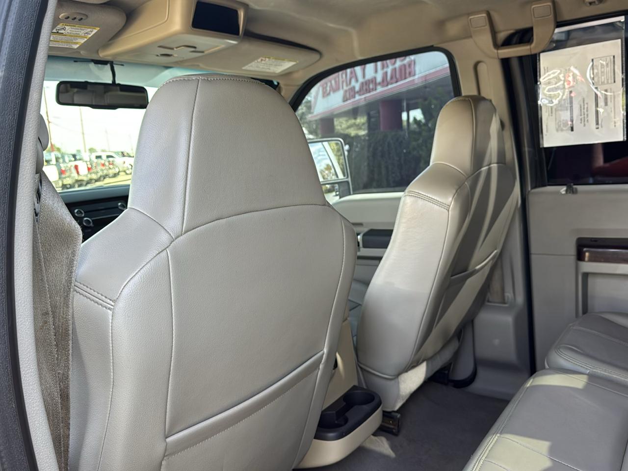 Ford Super Duty F-250 SRW 4WD Crew Cab 156" Lariat 2010