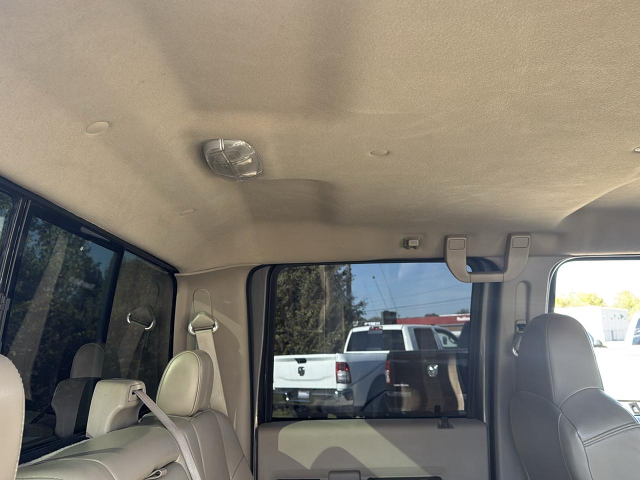 Ford Super Duty F-250 SRW 4WD Crew Cab 156" Lariat 2010