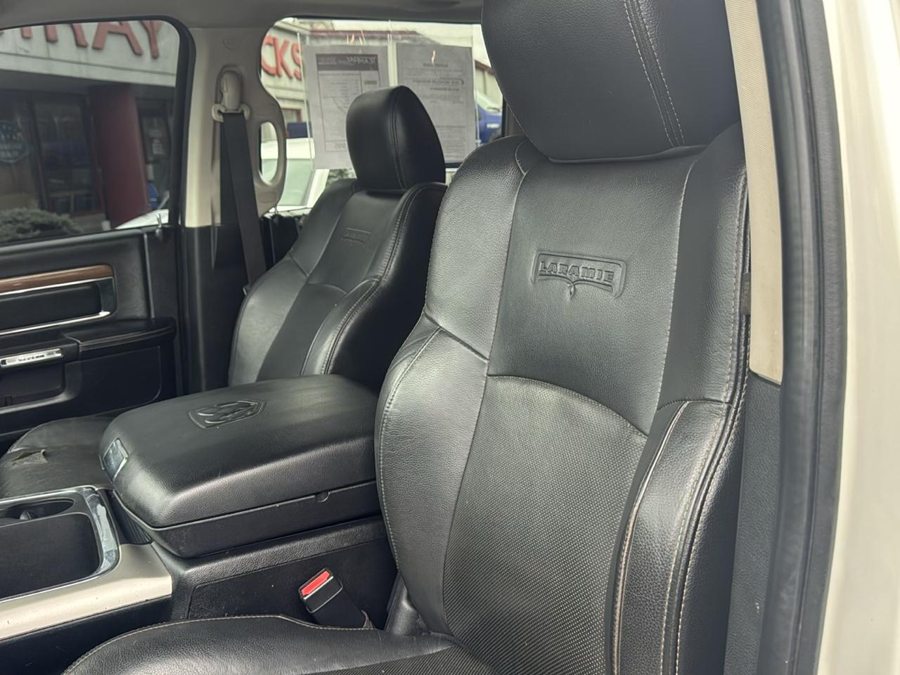 RAM 2500 4WD Crew Cab 149" Laramie 2016