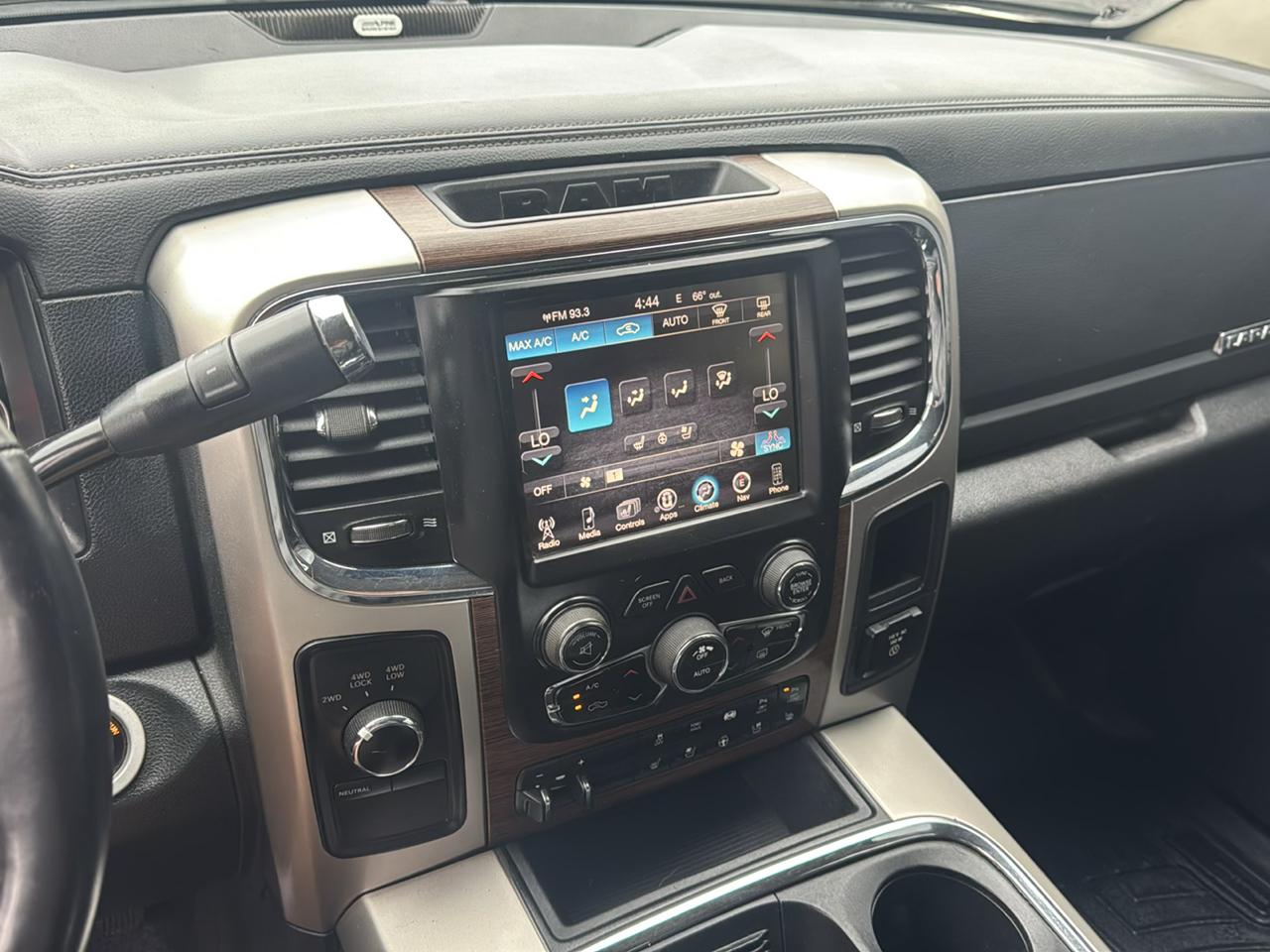 RAM 2500 4WD Crew Cab 149" Laramie 2016