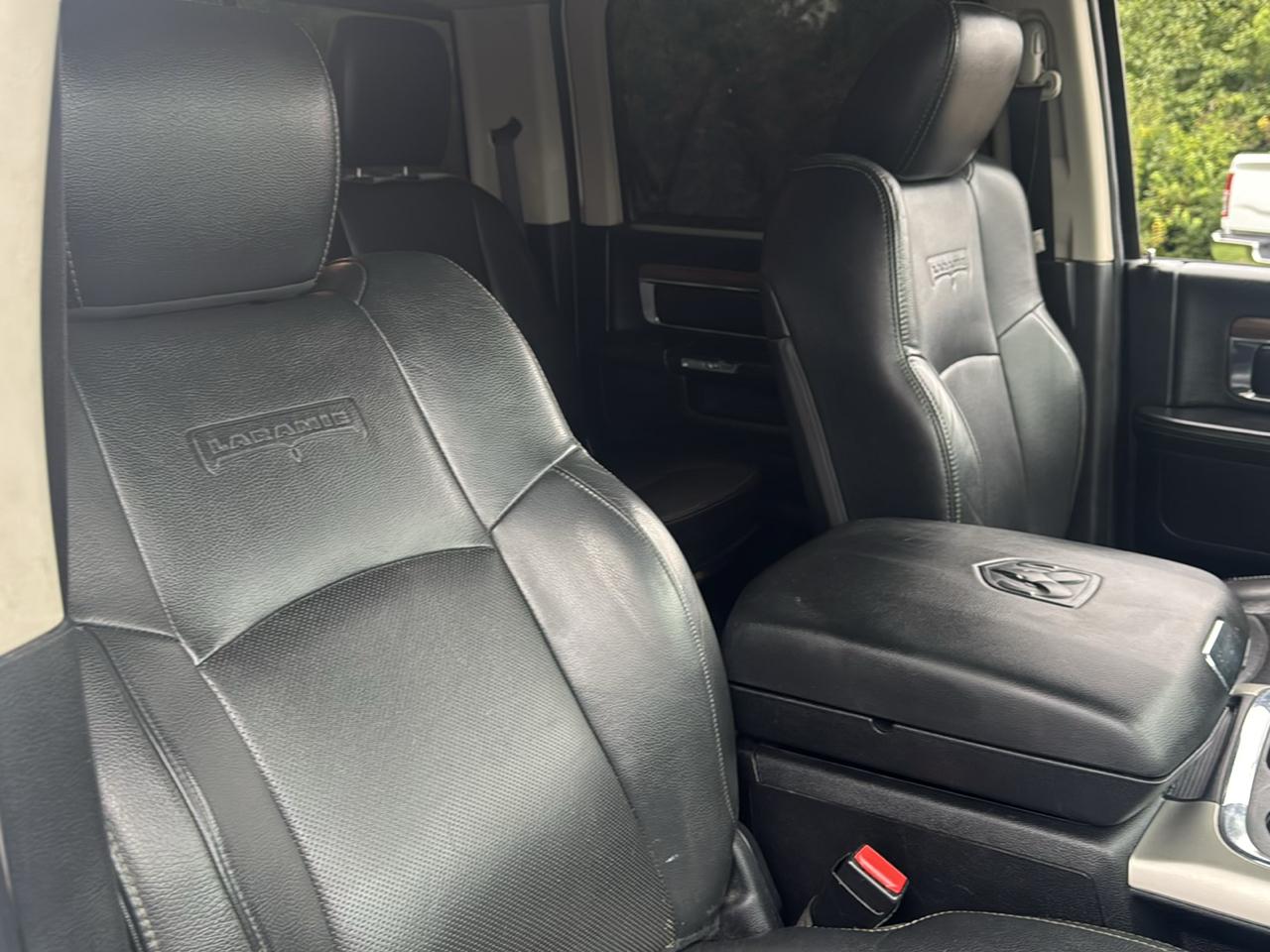 RAM 2500 4WD Crew Cab 149" Laramie 2016