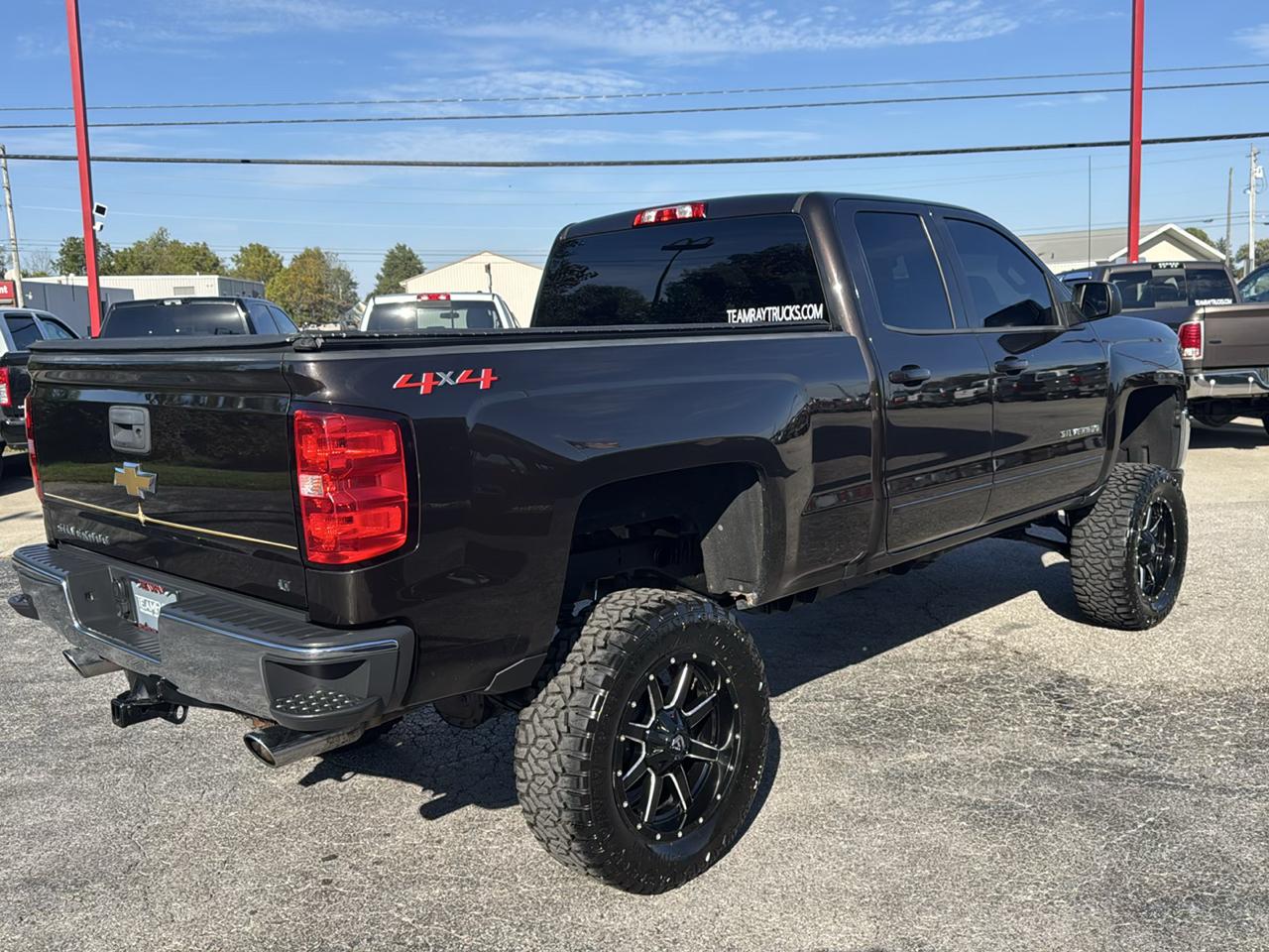 Chevrolet Silverado 1500 4WD Double Cab 143.5" LT w/1LT 2018