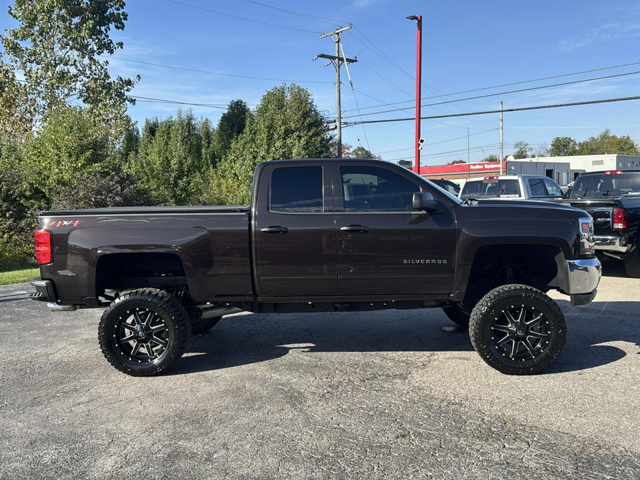 Chevrolet Silverado 1500 4WD Double Cab 143.5" LT w/1LT 2018