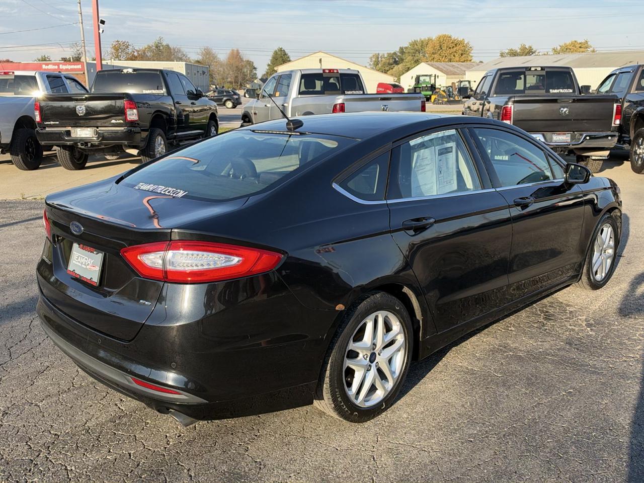 Ford Fusion 4dr Sdn SE FWD 2015