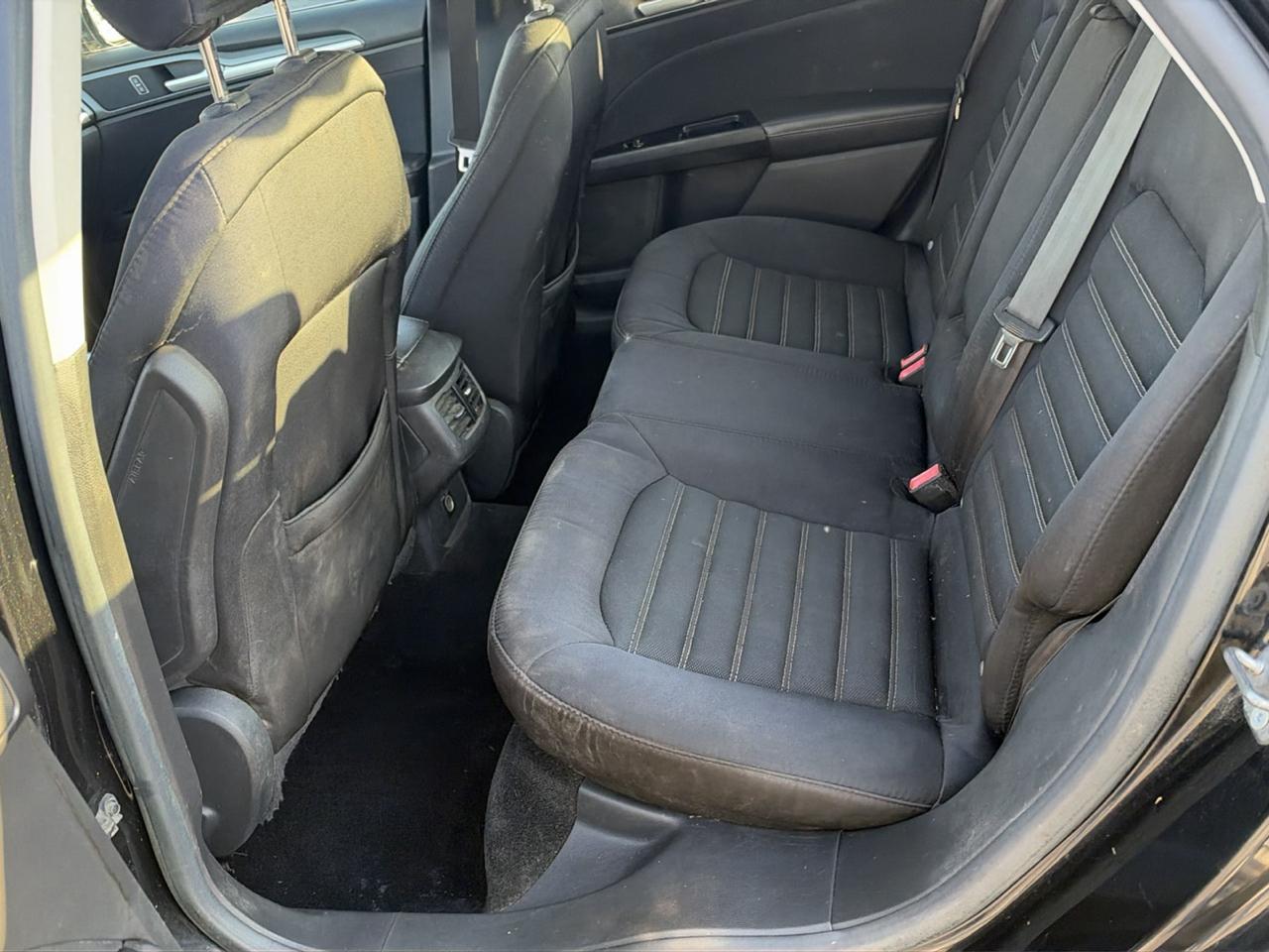Ford Fusion 4dr Sdn SE FWD 2015