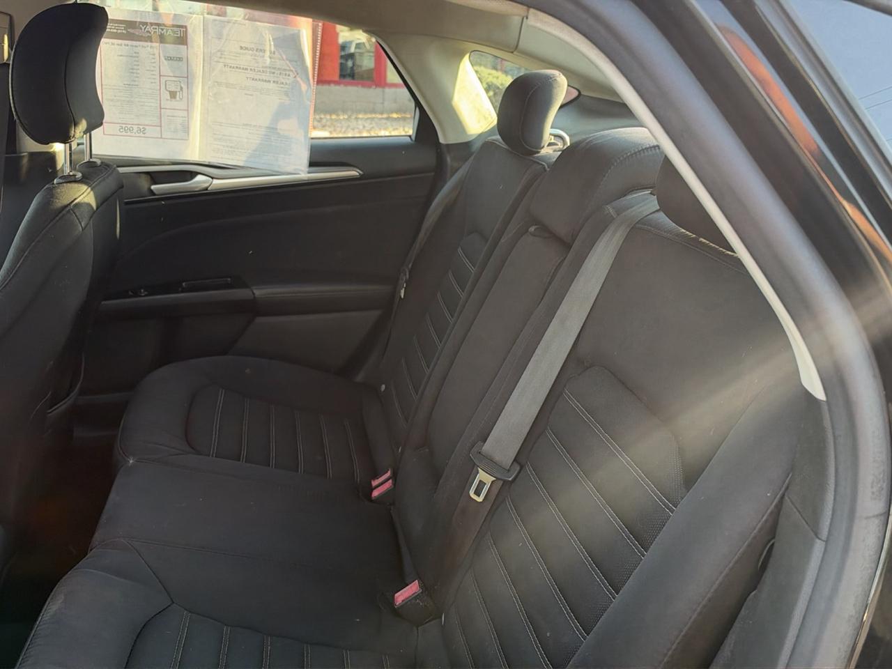 Ford Fusion 4dr Sdn SE FWD 2015
