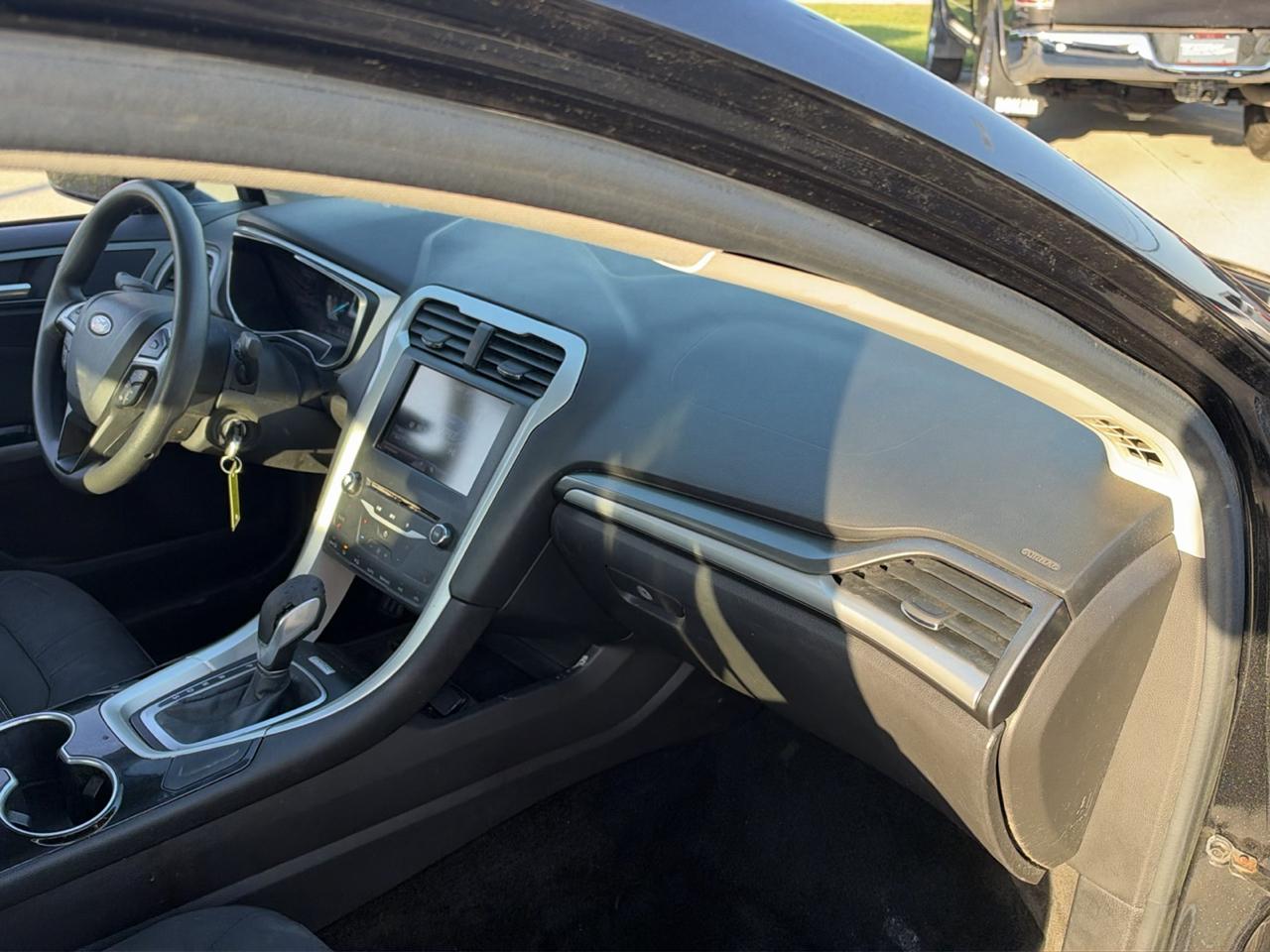 Ford Fusion 4dr Sdn SE FWD 2015