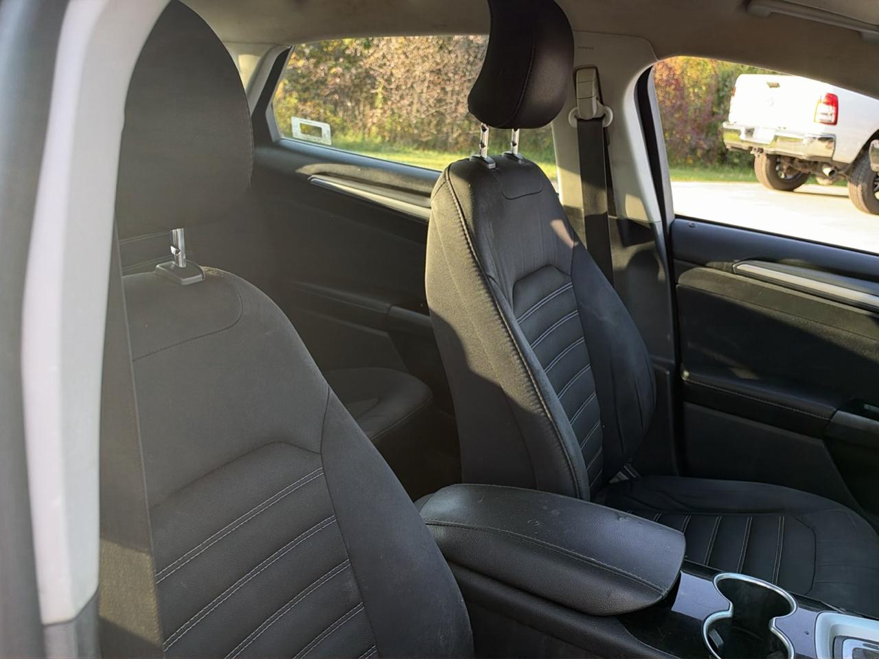 Ford Fusion 4dr Sdn SE FWD 2015