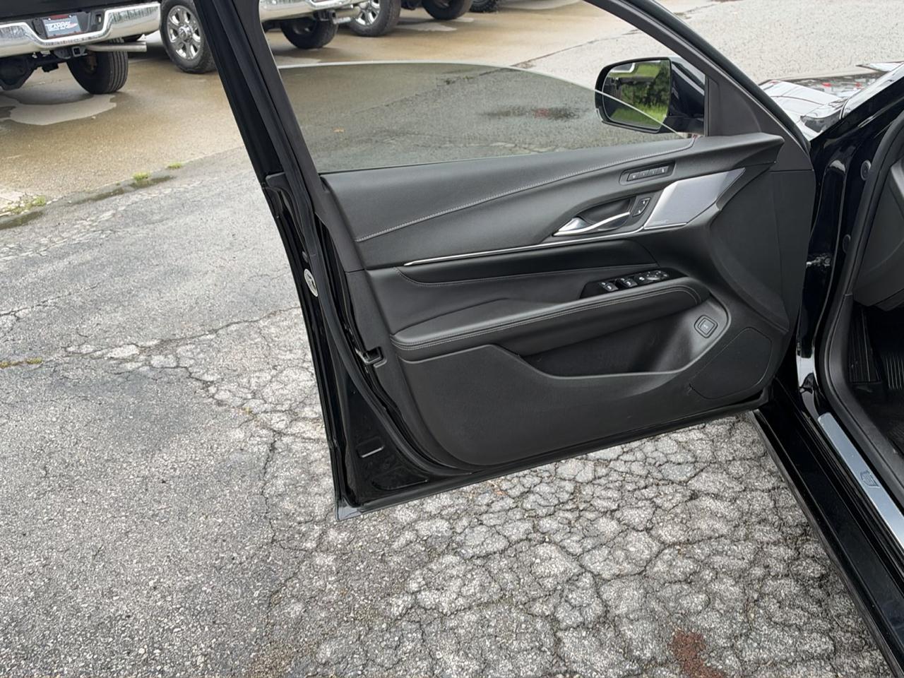 Cadillac CT4 4dr Sdn Premium Luxury 2020