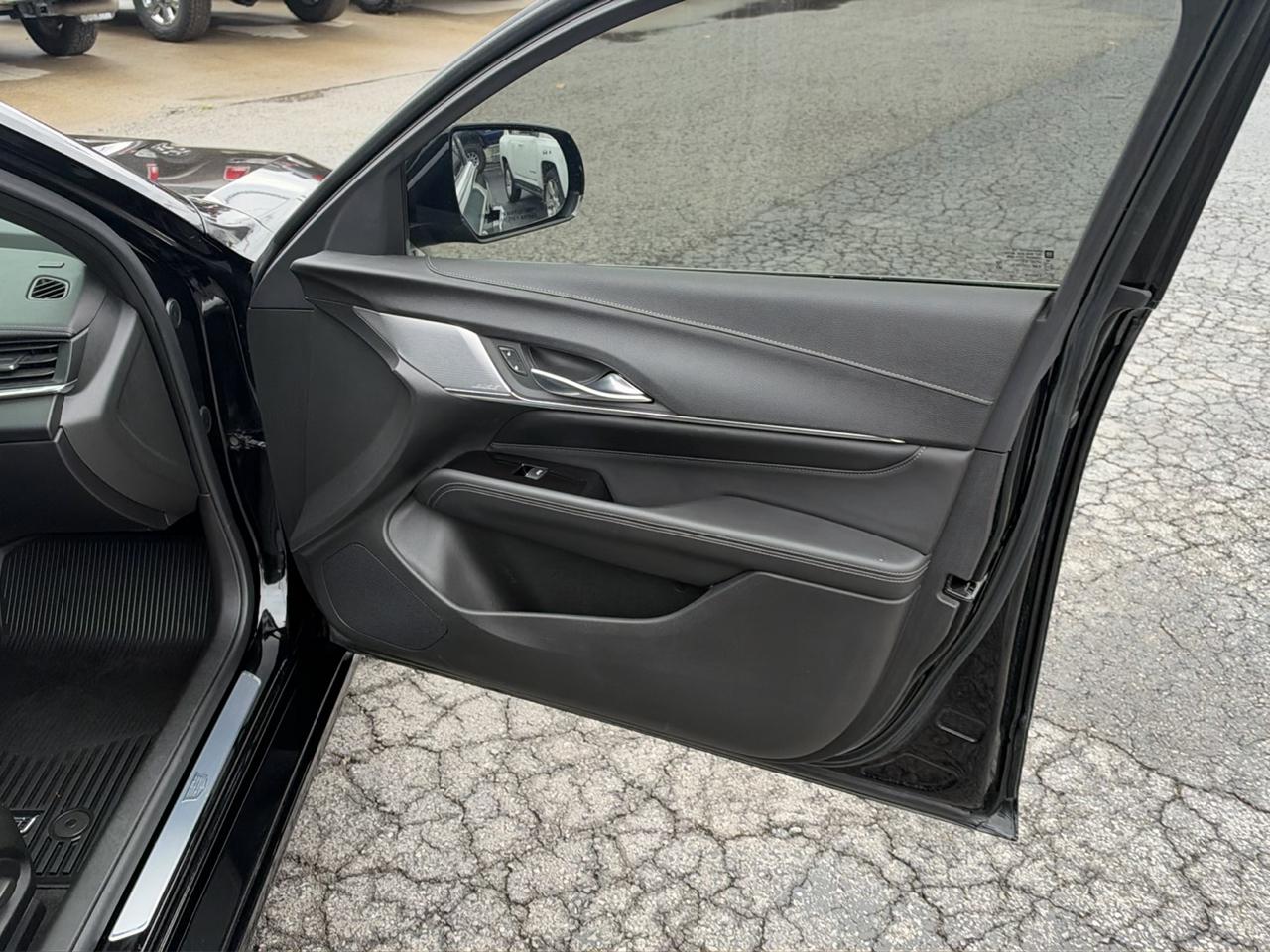 Cadillac CT4 4dr Sdn Premium Luxury 2020