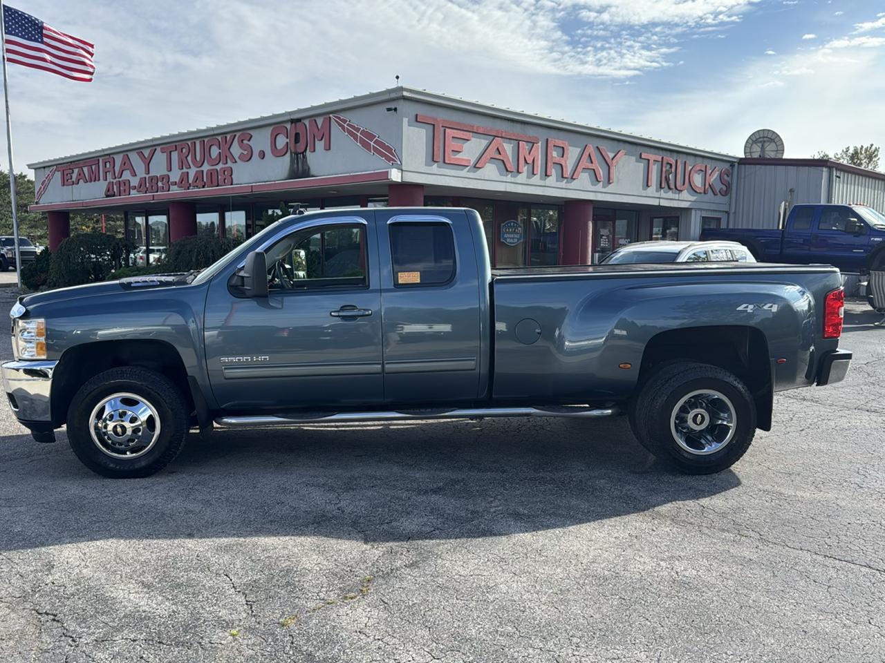 Chevrolet Silverado 3500HD 4WD Ext Cab 158.2" LTZ 2012