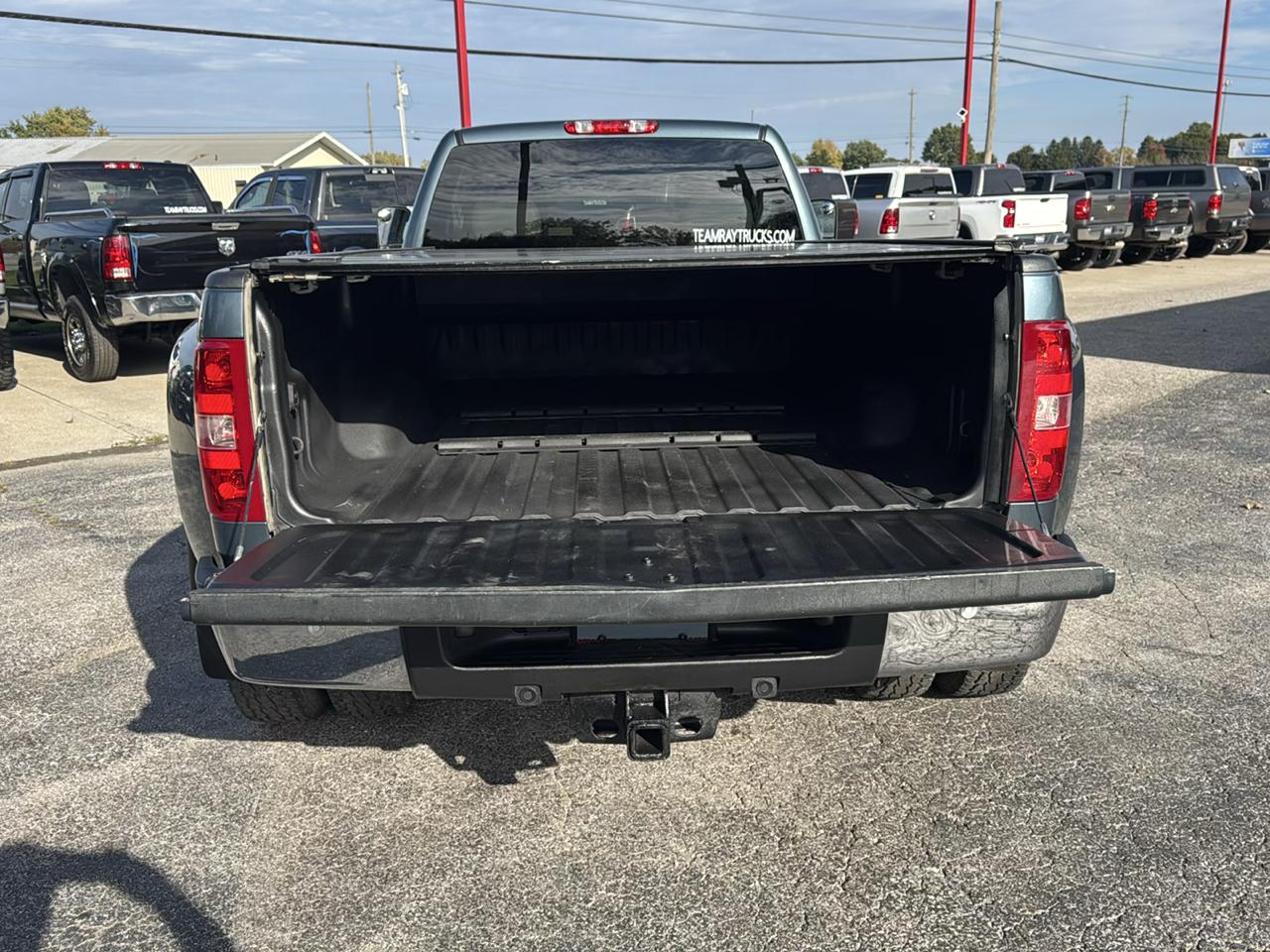 Chevrolet Silverado 3500HD 4WD Ext Cab 158.2" LTZ 2012