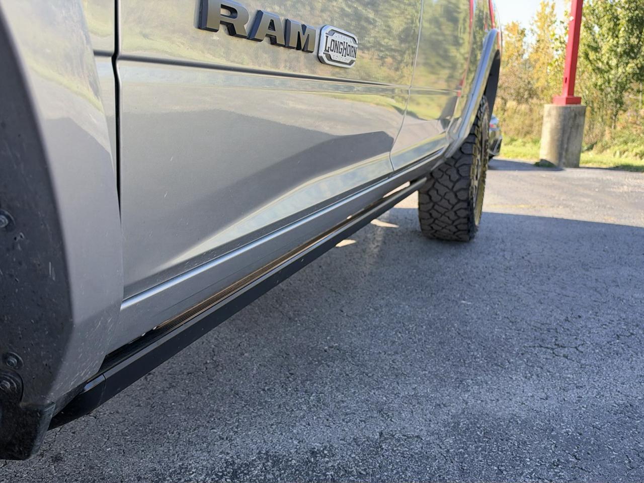 RAM 2500 Longhorn 4x4 Crew Cab 6'4" Box 2019