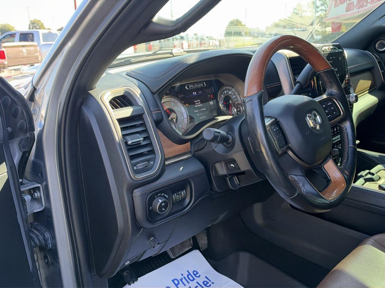 RAM 2500 Longhorn 4x4 Crew Cab 6'4" Box 2019