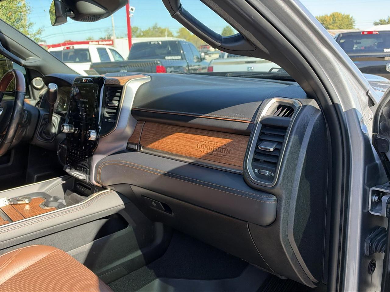 RAM 2500 Longhorn 4x4 Crew Cab 6'4" Box 2019