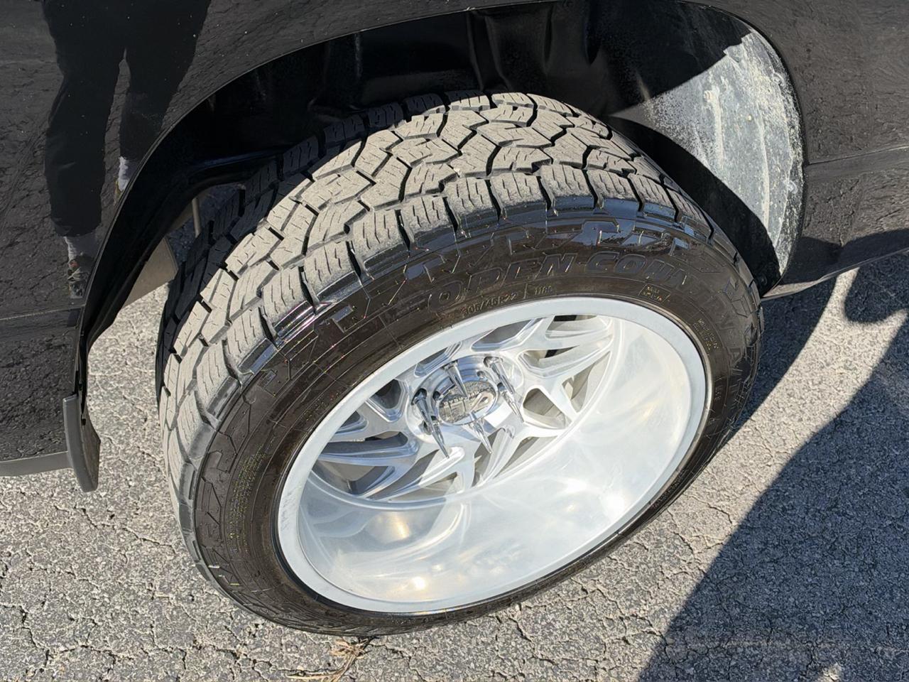 RAM 1500 Big Horn 4x4 Quad Cab 6'4" Box 2021