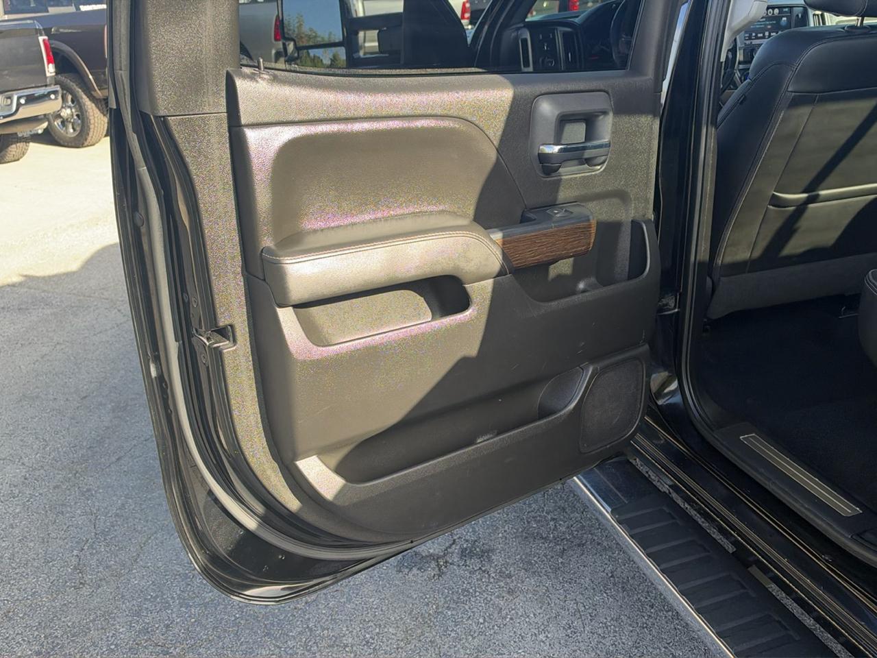GMC Sierra 2500HD 4WD Crew Cab 153.7" Denali 2018
